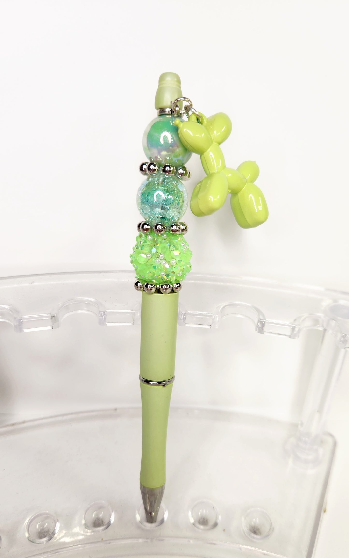 Balloon Dog Pens