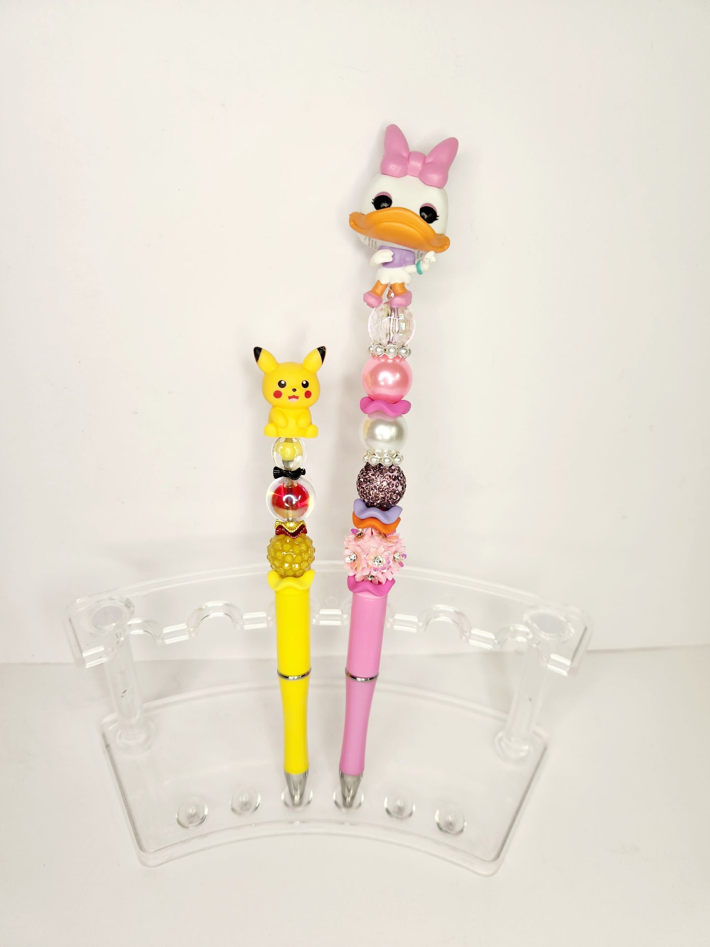 Large Characters on extended pens